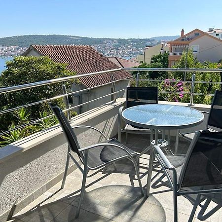 Apartments Oklopcic Trogir Exteriör bild