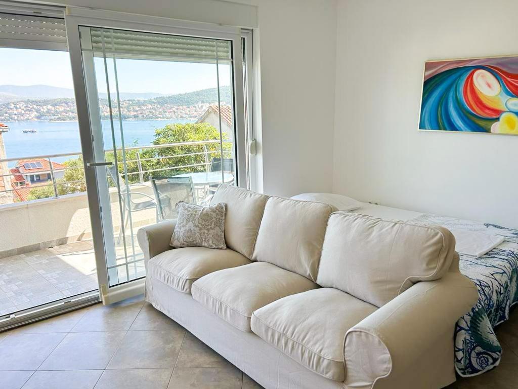 Apartments Oklopcic Trogir Exteriör bild