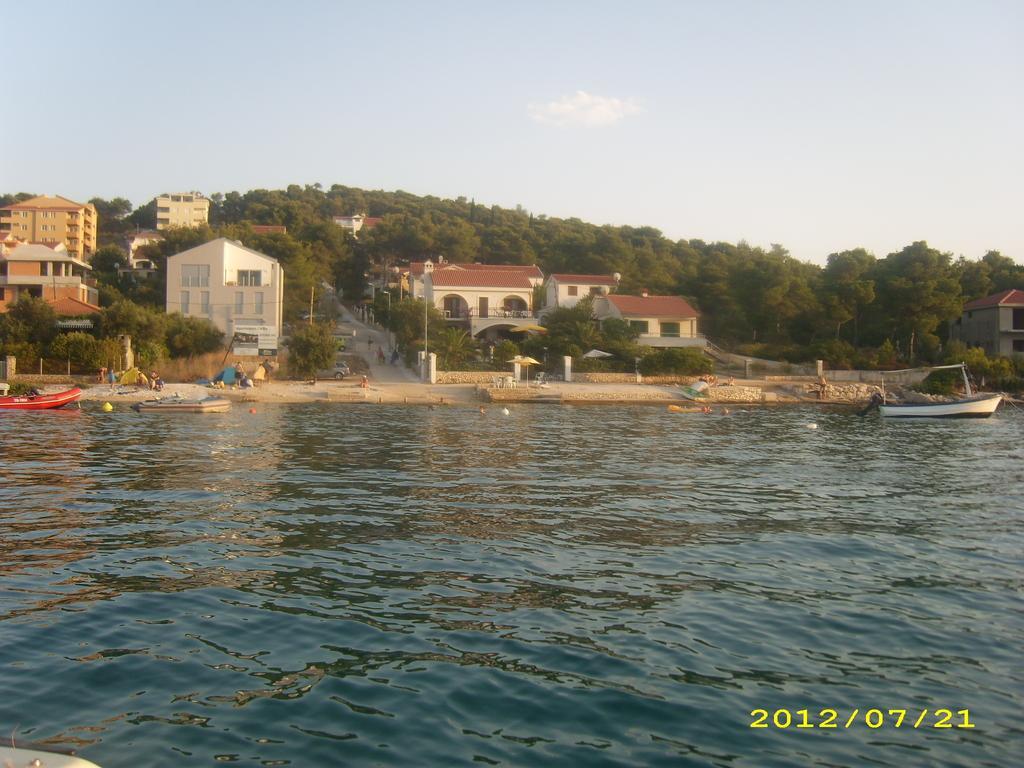 Apartments Oklopcic Trogir Exteriör bild