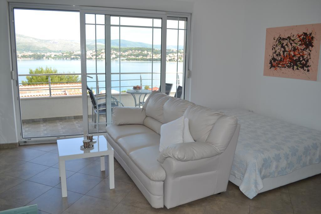 Apartments Oklopcic Trogir Exteriör bild
