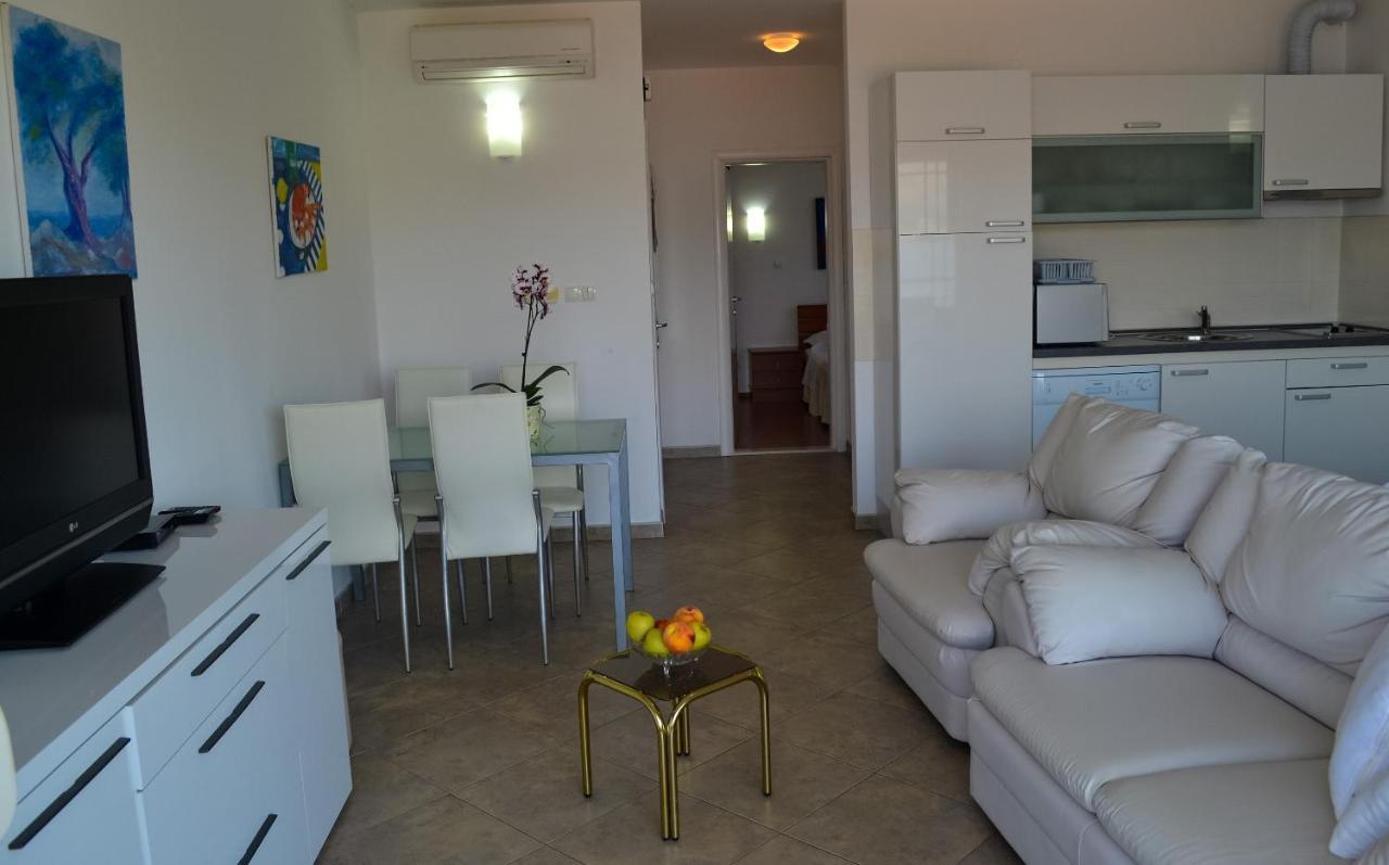 Apartments Oklopcic Trogir Exteriör bild