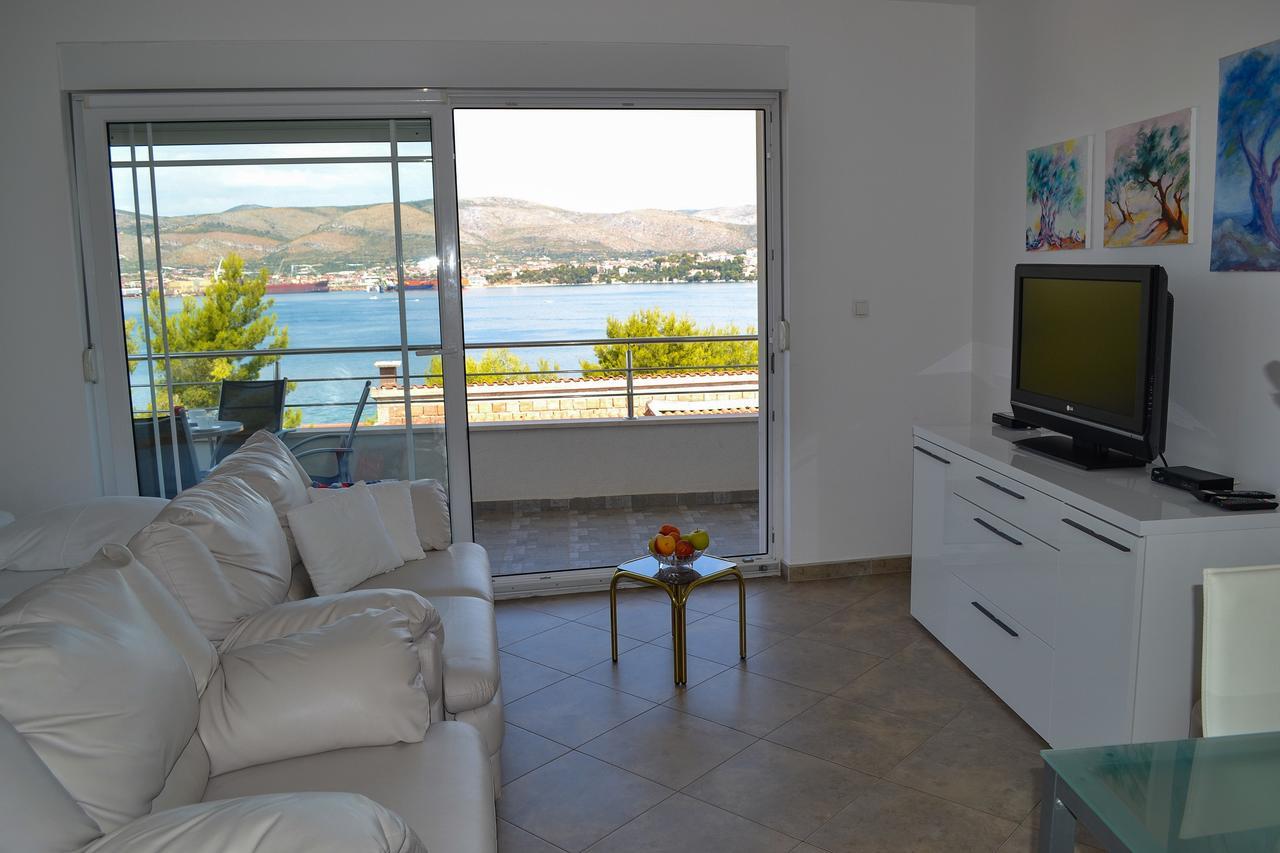 Apartments Oklopcic Trogir Exteriör bild
