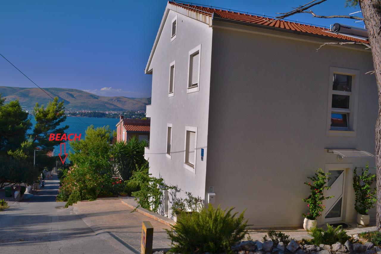 Apartments Oklopcic Trogir Exteriör bild